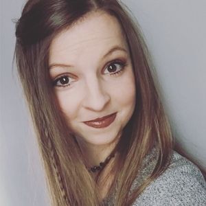 Meet your Posher, Kylee